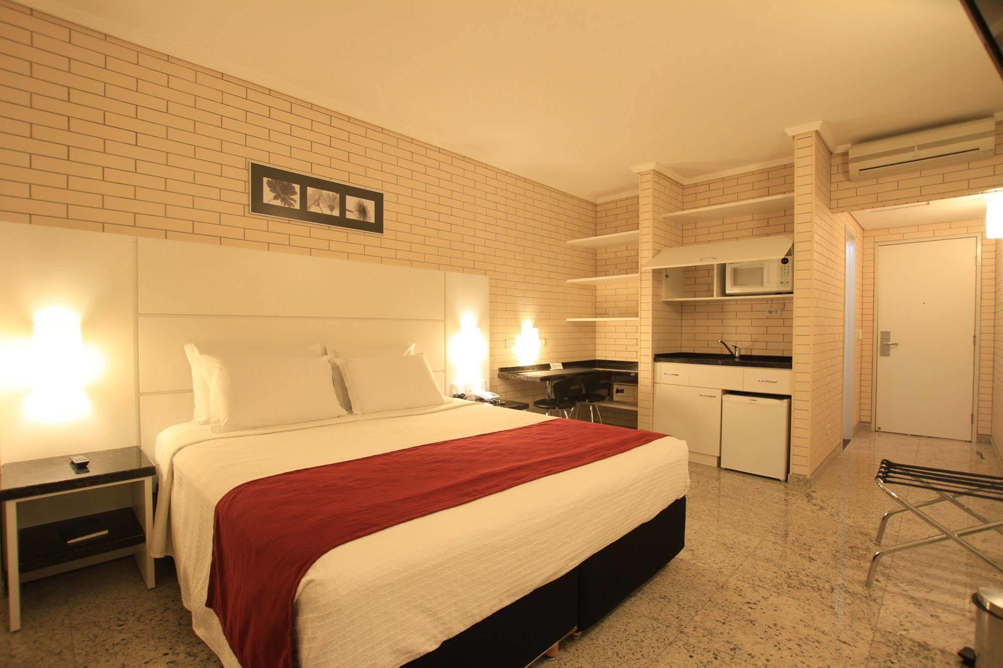 Hotel Confiance Soho Batel Curitiba Kültér fotó