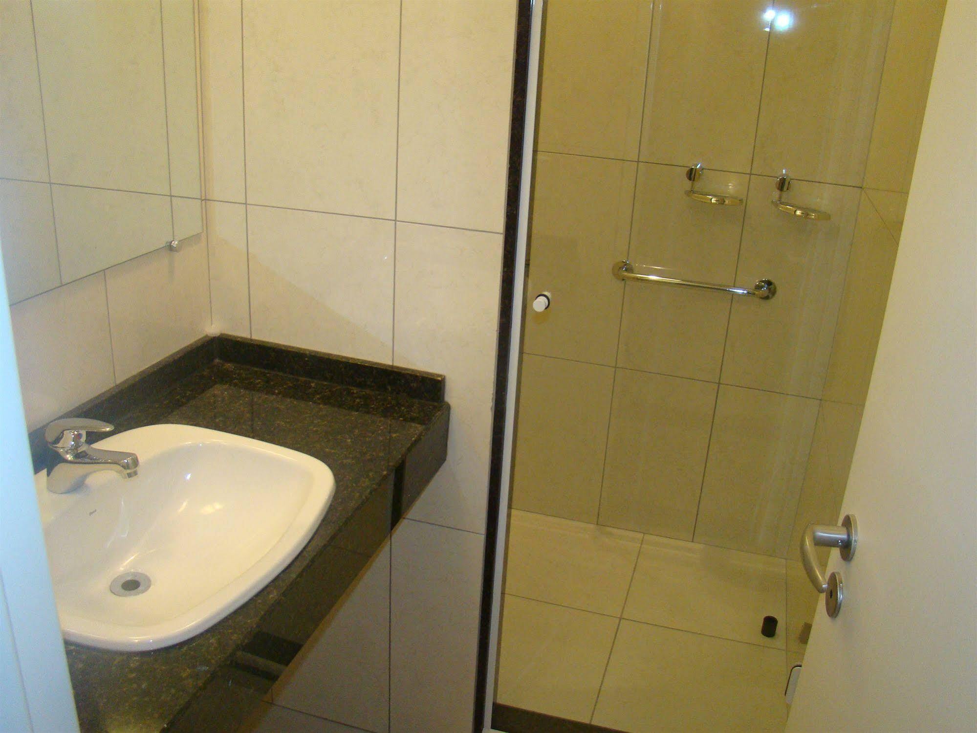 Hotel Confiance Soho Batel Curitiba Kültér fotó